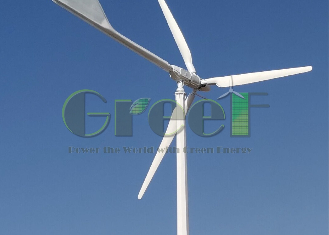 অটো ব্রেক স্টপ পদ্ধতি FRP ব্লেড এবং 5-30kW নামমাত্র শক্তি সহ অনুভূমিক বায়ু টারবাইন