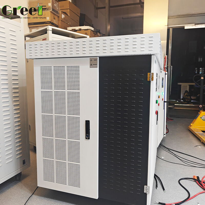 50Hz/60Hz আউটপুট ফ্রিকোয়েন্সি এলসিডি টাচ স্ক্রিন এবং শিল্প অটোমেশনের জন্য লিথিয়াম-আয়ন ব্যাটারি সহ গ্রিড কন্ট্রোলার