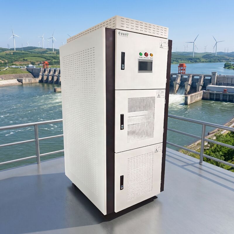 এলসিডি টাচ স্ক্রিন মনিটরিং গ্রাউন্ড ফল্ট মনিটরিং এবং 240-550V ডিসি ইনপুট ভোল্টেজ পরিসীমা সহ গ্রিড নিয়ামক